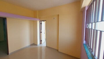 Room in 3 BHK Apartment at Vatva – for Rent