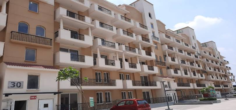 4 BHK + Servant Room 1975 Sq.Ft. Builder Floor in Emaar Emerald Floors Premier