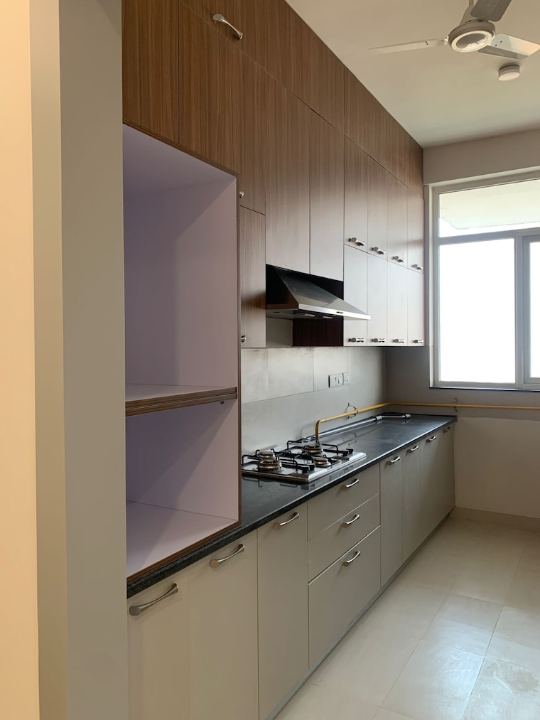 Kitchen, ireo-victory-valley 3.5 Bedroom 2700 Sq.Ft. Apartment In Sector 67 Gurgaon 8639160