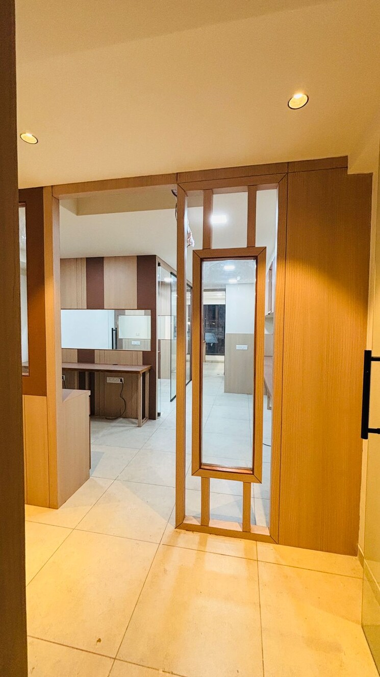 Team Area, kp-epitome Commercial Office Space 702 Sq.Ft. In Makarba Ahmedabad 8639176