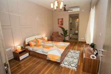 Bedroom in 3 BHK Apartment at Emaar Palm Heights, Sector 77 – for Sale