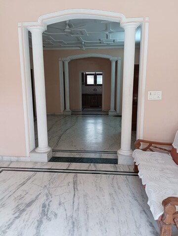 3 BHK Builder Floor For Rent in Sector 46