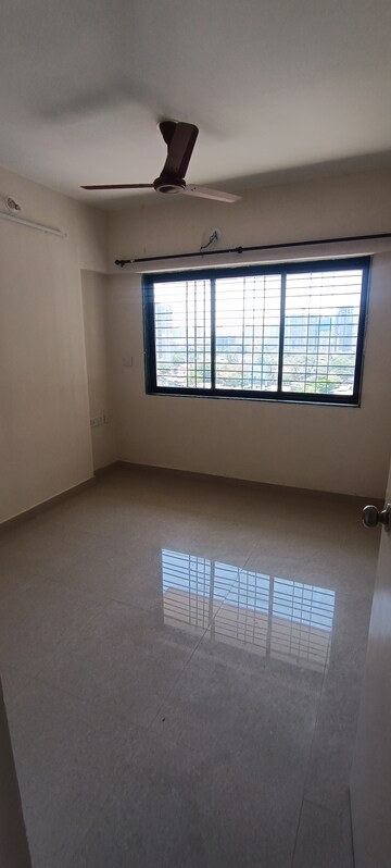 1 BHK Apartment For Rent in Goregaon West