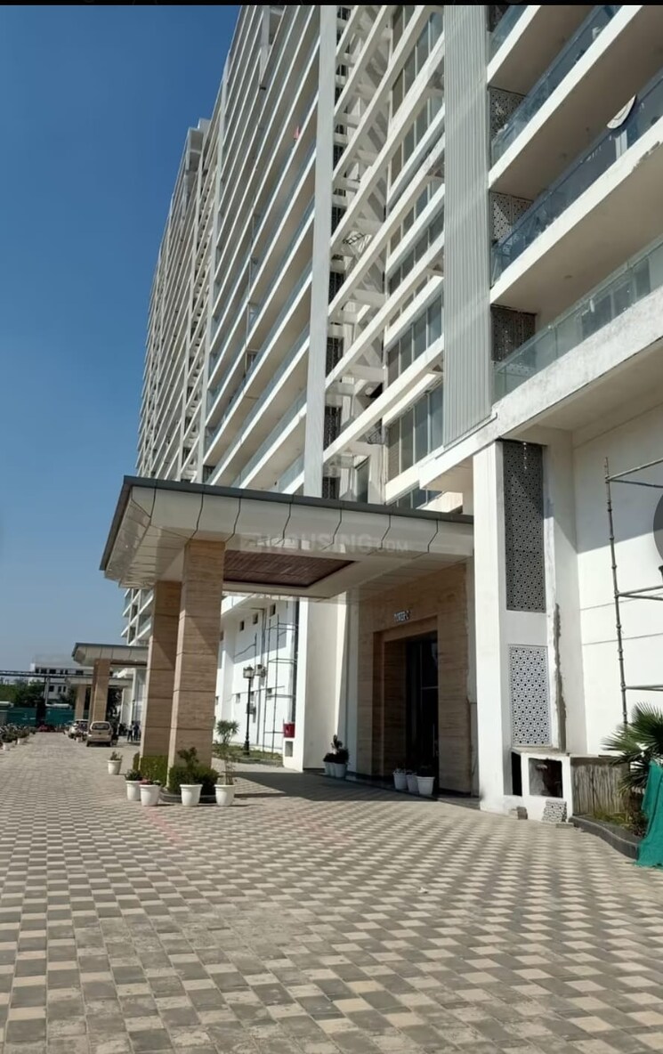 Exterior View, omaxe-royal-residency-faridabad 3 Bedroom 1925 Sq.Ft. Apartment In Sector 79 Faridabad 8639205