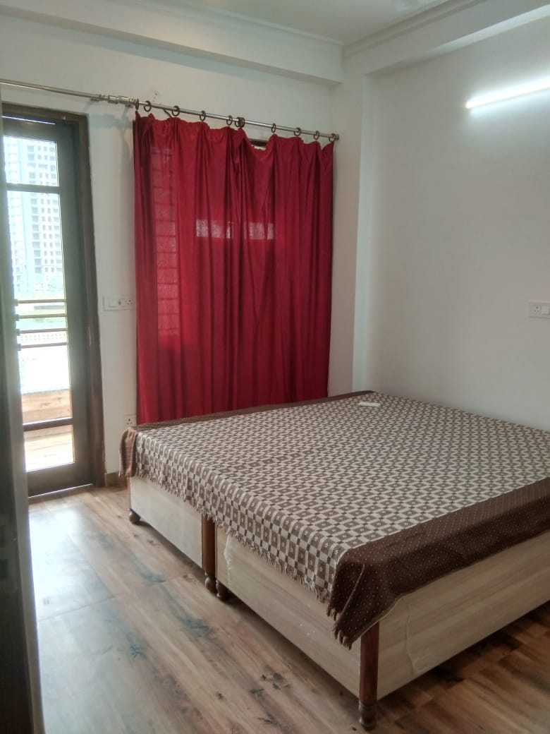 2 BHK + Study Room Villa For Rent in Sector 99 Noida 