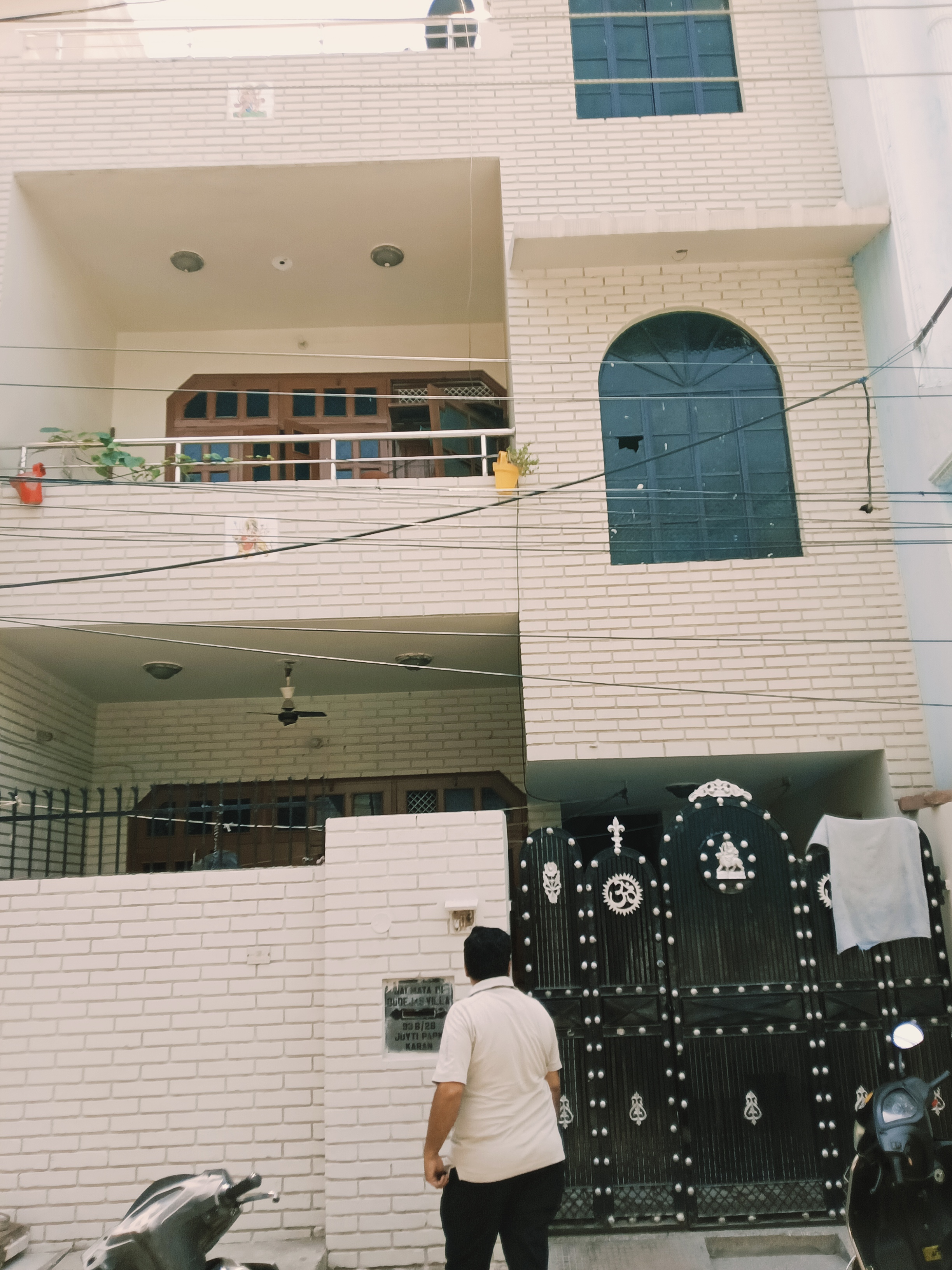 2 BHK Independent House For Sale in Bricklane 