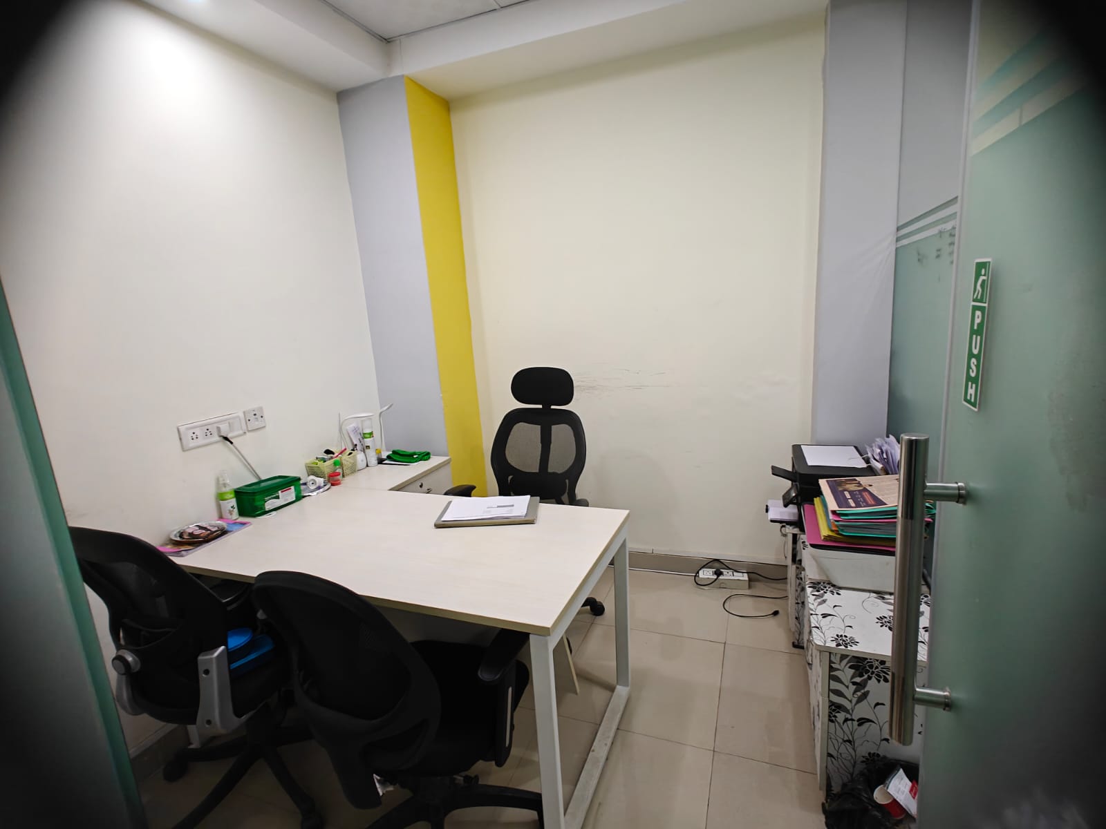 Office Space For Rent in IThums 62