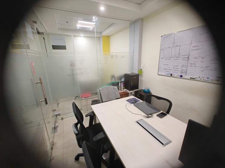 Team Area, ithums-62 Commercial Office Space 740 Sq.Ft. In Sector 62 Noida 8639315