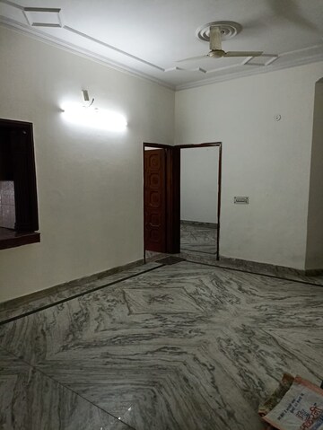 1 BHK Villa For Rent in Sector 30