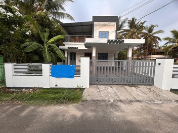 3 BHK Villa For Sale in Ayyanthole