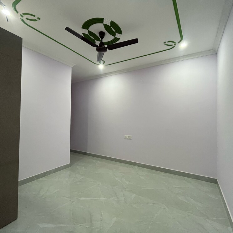 Room, aerocity 2 Bedroom 950 Sq.Ft. Builder Floor In Aerocity Mohali 8639357