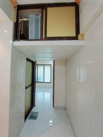 Room in 1 BHK Apartment at Lodha Vista, Lower Parel – for Rent