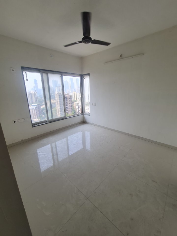 3 BHK Apartment For Sale in Ashwa Platinum