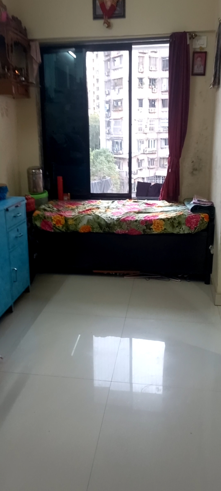 1 BHK + Extra Room Apartment For Rent in Dadar Sai Prasad Chsl