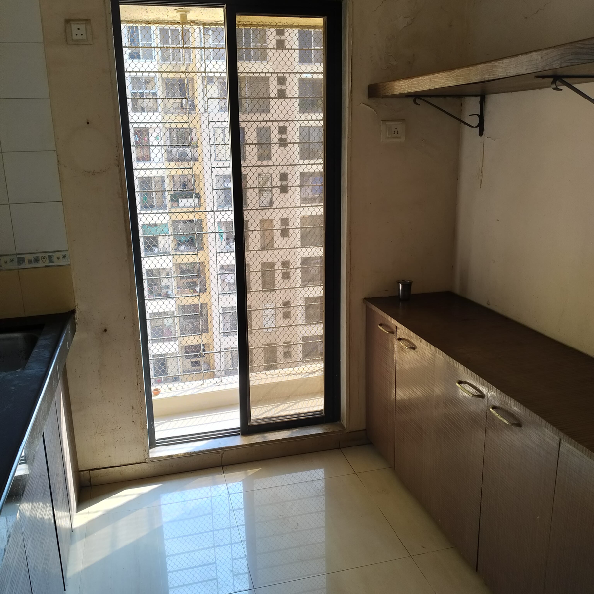 3 BHK + Pooja Room 1375 Sq.Ft. Apartment in Kesar Gardens