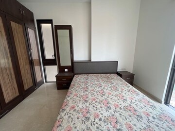 Bedroom in 5 BHK Apartment at Lodha The Park, Worli – for Rent