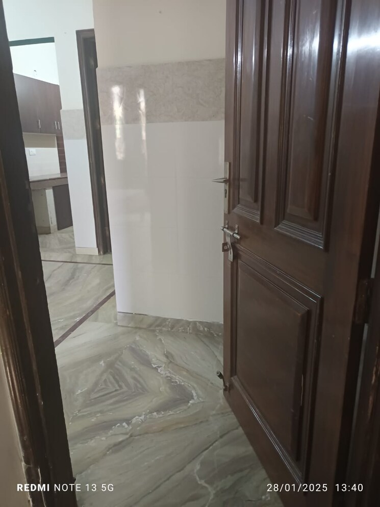 Bathroom, sector 46 2 Bedroom 100 Sq.Yd. Independent House In Sector 46 Gurgaon 8639439