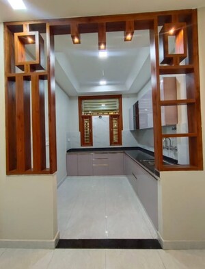 Furnished Amenities in 4 BHK Builder Floor at Sector 32 – for Sale
