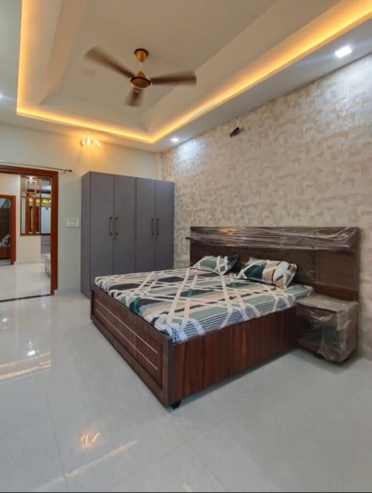 Bedroom, sector 32 4 Bedroom 4500 Sq.Ft. Builder Floor In Sector 32 Faridabad 8639445