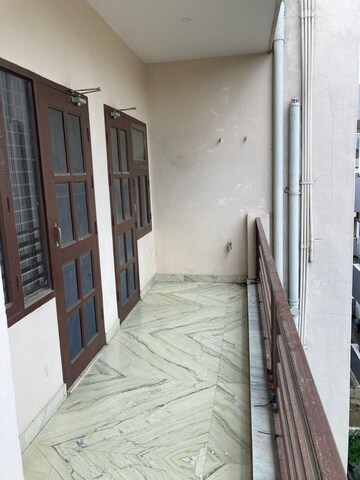 Building Lobby in 2 BHK Builder Floor at Sector 45 – for Rent