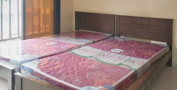 Bedroom in  Pg at Bandra West – for Rent