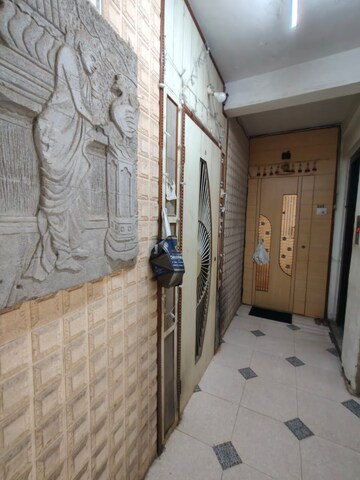  1 BHK Apartment at Babulnath Apartment, Lower Parel – for Rent
