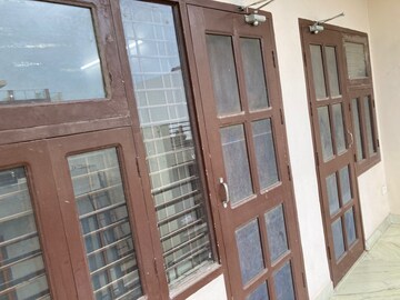  2 BHK Builder Floor at Sector 40 – for Rent