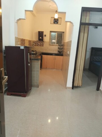 Living Room in 2 BHK Builder Floor at Sector 46 – for Rent