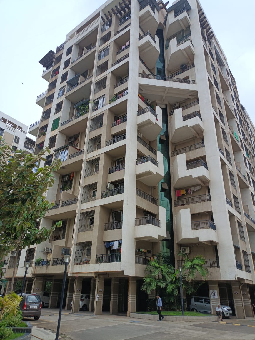 1 BHK + Study Room Apartment For Sale in Mohan Willows