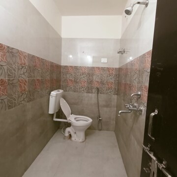 Bathroom in 2 BHK Independent House at Gomti Nagar – for Rent