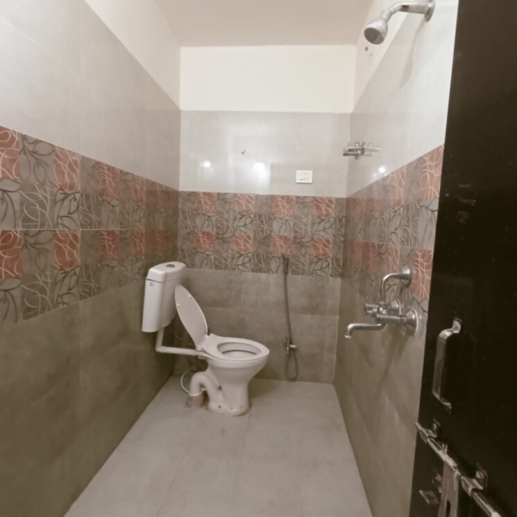 Bathroom, gomti nagar 2 Bedroom 1250 Sq.Ft. Independent House In Gomti Nagar Lucknow 8639617