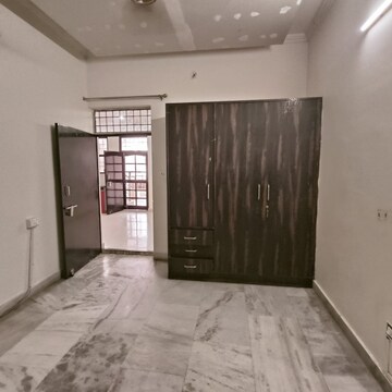 Bedroom in 2 BHK Independent House at Gomti Nagar – for Rent