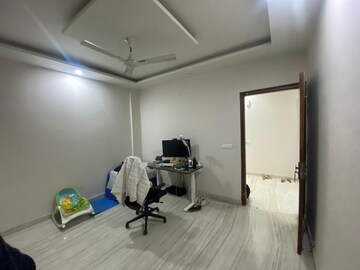 Living Room in 3 BHK Apartment at Vijay Ratan Vihar, Sector 15 – for Rent