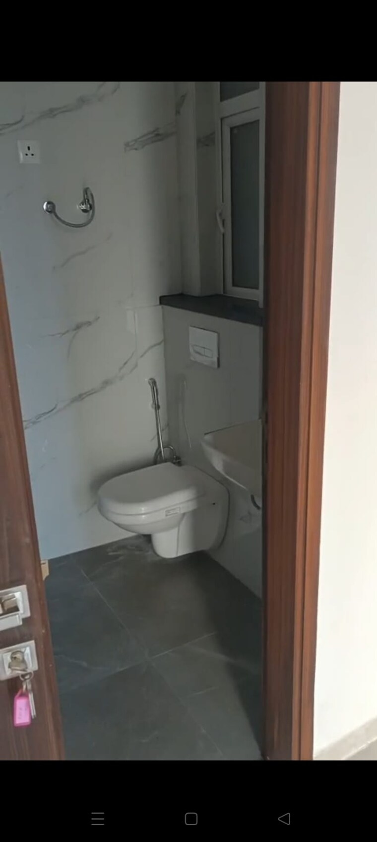 Bathroom, smart-world-gems 2 Bedroom 1103 Sq.Ft. Apartment In Sector 89 Gurgaon 8639601