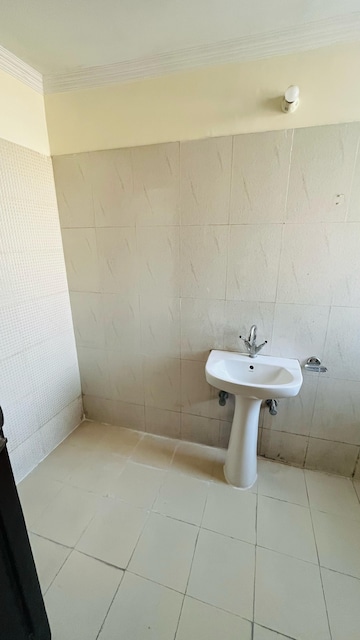 Master Bedroom in 2 BHK Apartment at Maya Garden City, Lohgarh – for Rent