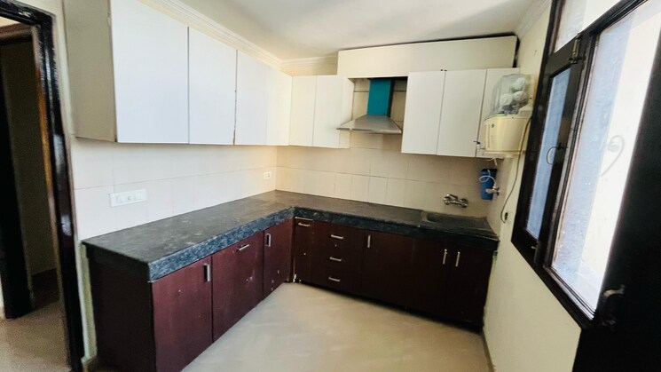 Kitchen, maya-garden-city 2 Bedroom 1307 Sq.Ft. Apartment In Lohgarh Zirakpur 8639682