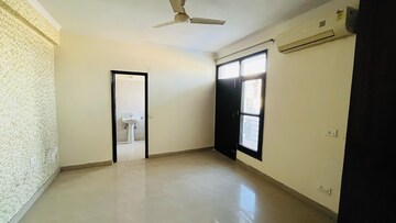 Room in 2 BHK Apartment at Maya Garden City, Lohgarh – for Rent