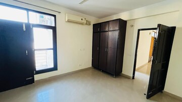 Room in 2 BHK Apartment at Maya Garden City, Lohgarh – for Rent
