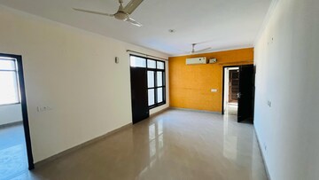 2 BHK Apartment For Rent in Maya Garden City, Lohgarh