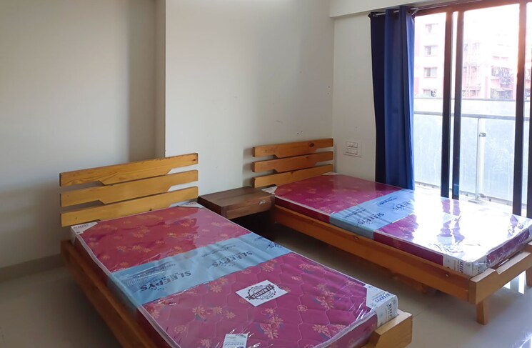 Bedroom, goregaon east Pg For Boys In Goregaon East 8639644