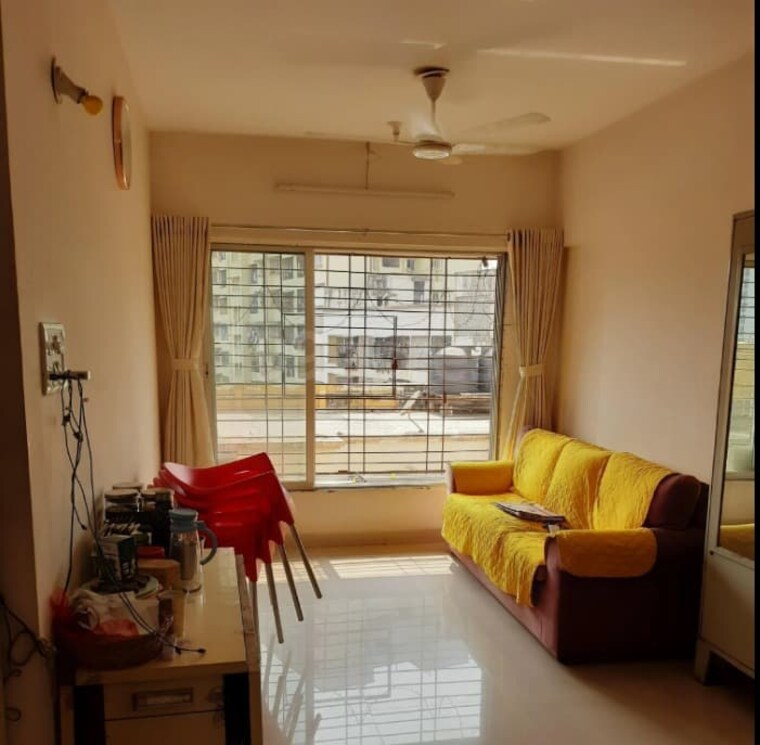 Living Room, neptune-chs-andheri-west 3 Bedroom 920 Sq.Ft. Apartment In Andheri West Mumbai 8639730
