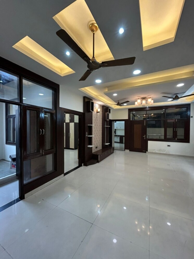 Living Room, vasundhara sector 3 3 Bedroom 153 Sq.Mt. Builder Floor In Vasundhara Sector 3 Ghaziabad 8639835