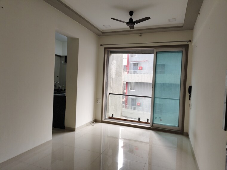 Living Room, shree-ramdev-ritu-heights 1 Bedroom 535 Sq.Ft. Apartment In Mira Road Thane 8639825