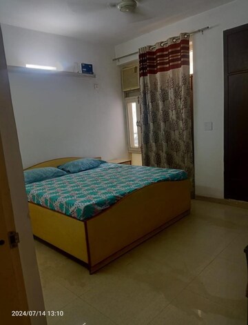 Bedroom in 2 BHK Apartment at Omaxe Heights, Sector 86 – for Rent