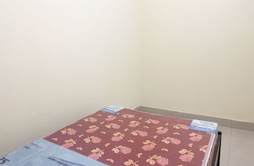 Bedroom in  Pg at Kasarvadavali – for Rent