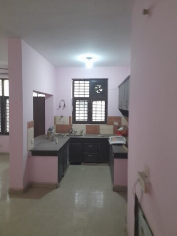Living Room in 2 BHK Builder Floor at Sector 46 – for Rent
