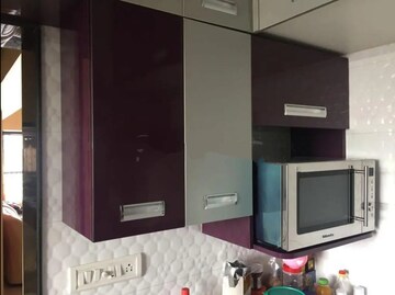 Furnished Amenities in 2 BHK Apartment at Lokhandwala Riviera Tower, Kandivali East – for Sale