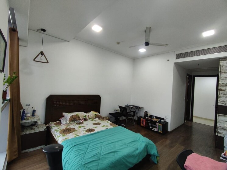 Bedroom, bombay-realty-one-icc 4 Bedroom 2374 Sq.Ft. Apartment In Dadar East Mumbai 8639962