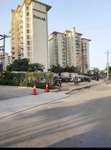 2.5 BHK Apartment – Exterior View View at Emaar Emerald Estate, Sector 65 - for Rent