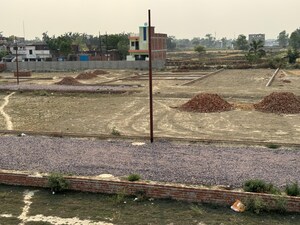  Plot For Sale in Sultanpur Road